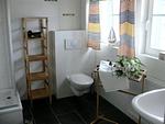 Badezimmer mit Dusche - Ferienhaus Seebrise - Top-Hundeurlaub