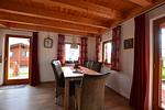 Wohnzimmer - Gamsbock - Feriendorf Via Claudia Haus 59 - Top-Hundeurlaub