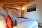 Schlafzimmer - Gamsbock - Feriendorf Via Claudia Haus 59 - Top-Hundeurlaub