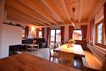 Wohnzimmer - La Casita - Feriendorf Via Claudia Haus 69 - Top-Hundeurlaub