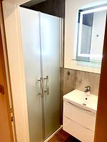 AS5_Haus Sabine_Badezimmer_02 - Weißer Hirsch - Top-Hundeurlaub