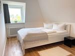 Schlafzimmer - Wiesensicht - Top-Hundeurlaub