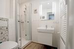 modernes Bad mit Dusche - Am Flugplatz 7, Haus Habel Whg. 12 - Top-Hundeurlaub