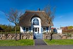 Fassade / Eingang - Ferienhaus Schilfrohrsänger 51 - Top-Hundeurlaub