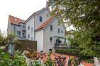 Fassade / Eingang - Rosengarten - Top-Hundeurlaub