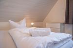 Schlafzimmer - Wohnung 2/OG - Top-Hundeurlaub