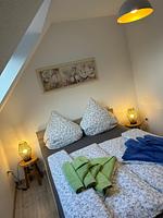 Schlafzimmer - Ferienwohnung Caroline - Top-Hundeurlaub