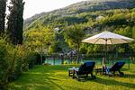 der Garten direkt am Seeufer - Moretta - Top-Hundeurlaub
