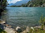 seichter Einstieg in den Fluss - Moretta - Top-Hundeurlaub