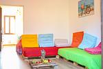 helles Wohnzimmer mit gemütlicher Sitzecke - Appartment II Panorama - Top-Hundeurlaub