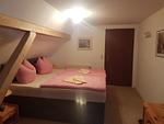 Schlafzimmer - Rotes Zimmer - Top-Hundeurlaub