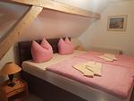 Schlafzimmer - Rotes Zimmer - Top-Hundeurlaub