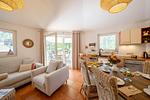Wohnzimmer - Haus: strandnah, Terrasse - Top-Hundeurlaub