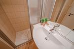 Badezimmer - Haus: strandnah, Terrasse - Top-Hundeurlaub