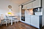 Küche / Küchenzeile - Snetjers Hüs Appartement 12 - Top-Hundeurlaub