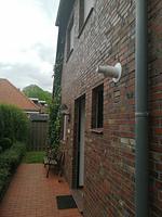 Fassade / Eingang - Lüttje Krabbe Ferienhaus - Top-Hundeurlaub