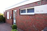 Fassade / Eingang - Ferienhaus Albatros - Top-Hundeurlaub