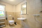 1. Badezimmer mit Waschbecken - Wohnung 15 - Top-Hundeurlaub