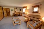 Wohnzimmer - 2-Zimmerwohnung 201 Typ E - Top-Hundeurlaub