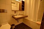Badezimmer - 1-Zimmerwohnung 206 Typ B - Top-Hundeurlaub
