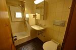 Badezimmer - 1-Zimmerwohnung 411 Typ A - Top-Hundeurlaub