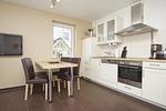Küche / Küchenzeile - FeWo2:Terrasse,Sauna,Schwimmbad - Top-Hundeurlaub