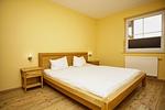 Schlafzimmer - FeWo2:Terrasse,Sauna,Schwimmbad - Top-Hundeurlaub