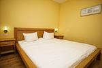 Schlafzimmer - FeWo2:Terrasse,Sauna,Schwimmbad - Top-Hundeurlaub
