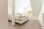Schlafzimmer Dachstube links - Dachstube links - Top-Hundeurlaub