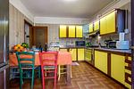 große gut ausgestattete Einbauküche zum gemeinsamen Speisen und Kochen - Appartment I Giardino - Top-Hundeurlaub