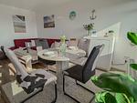 Wohnzimmer - FeWo Meerblick - Schillig - Top-Hundeurlaub