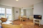 Wohnzimmer - FeWo 299: Terrasse, Ausblick - Top-Hundeurlaub