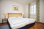 Schlafzimmer - FeWo 299: Terrasse, Ausblick - Top-Hundeurlaub