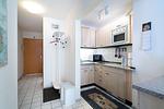 Küche, Wasserkocher, Mikrowelle, Kaffeemaschine Küchenschrank, Spüle, Kühlschrank - Ferienwohnung "App. 3" - Top-Hundeurlaub