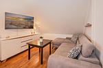 Wohnzimmer - Ferienwohnung Am Bahnhof mit 2 Bädern und nur 700 m zum Strand - Top-Hundeurlaub