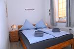 Schlafzimmer - Uttumer Mühle: Aletta - Top-Hundeurlaub