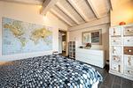 sonnenbelichtetes Schlafzimmer mit großem weichem Bett - Verde - Top-Hundeurlaub