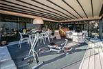 terrassenbereich mit Fitnessgeräten für sportliche Aktivität im Freien - Verde - Top-Hundeurlaub
