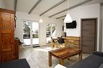 Wohnzimmer - FeWo2: Terrasse,Garten,Meerblick - Top-Hundeurlaub