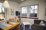 Wohnzimmer - Chalet: strandnah, Terrasse - Top-Hundeurlaub