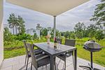 Terrasse - Ferienwohnung Haffkoje Fitness, Sauna und Kinderspielbereich - Top-Hundeurlaub