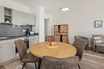Küche / Küchenzeile - Ferienwohnung Haffkoje Fitness, Sauna und Kinderspielbereich - Top-Hundeurlaub