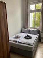 Schlafzimmer - 4 Rosenbogen - Ferienwohnung mit Wintergarten und Terrasse - Top-Hundeurlaub