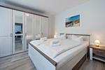 Schlafzimmer - Villa Marina App. 03 nur 450 m zum Strand - Hunde sind Willkommen - Top-Hundeurlaub