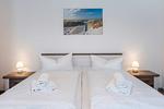 Schlafzimmer - Villa Marina App. 03 nur 450 m zum Strand - Hunde sind Willkommen - Top-Hundeurlaub