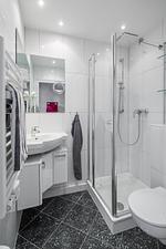 Badezimmer - Haus Bielefeld Ferienwohnung 29 - Top-Hundeurlaub