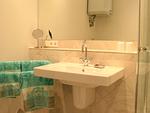 Badezimmer 1 - Ferienwohnung Luxus & Lifestyle - Top-Hundeurlaub