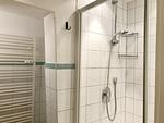 Dusche im Badezimmer - Ferienwohnung Am Stadtpark - Top-Hundeurlaub