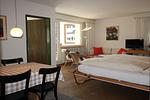 Wohnzimmer - Residenza Lagrev - 2 Zimmerwohnung  - Nr. 002 - Typ 21A - Hochparterre - Süd/West - Top-Hundeurlaub