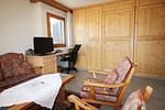 Wohnzimmer - Residenza Lagrev - 2 Zimmerwohnung Nr. 012 - Typ 21A - Hochparterre - Süd - Top-Hundeurlaub